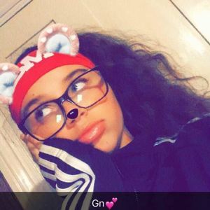 Meet your Posher, Talaya